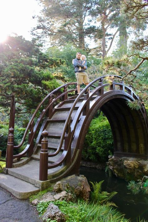 The best hidden gems and off-the-beaten path adventures to have in San Francisco, California. // Family Travel | Travel with Kids | California Road Trip | SF Bay Area | Unique Things to Do | Alternative Things to See | Where to Eat | Travel Guide | Itinerary | Worldschooling | Summer Vacation San Francisco Bucket List, San Francisco Vacation, Japanese Tea Garden, Golden Gate Park, San Francisco Travel, California Travel Road Trips, San Francesco, Tea Garden, California Travel