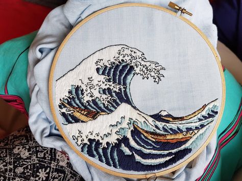 Great wave off Kanagawa on a denim tank top Tank Top Embroidery, Broderie Simple, Top Embroidery, Denim Tank Top, Pola Bordir, Denim Tank, Diy Broderie, The Great Wave, Great Wave Off Kanagawa