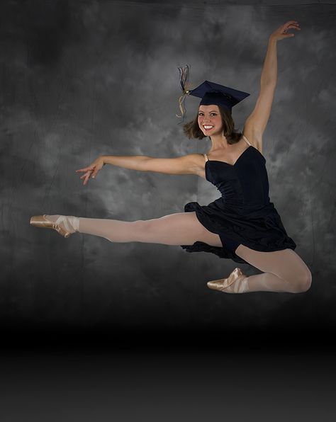 Ballet Graduation Photos, Dancer Senior Pictures, Graduation Checklist, Ballet Senior Pictures, Dance Senior Pictures, Grad Picture Ideas, Dance Photo Shoot, Dance Picture Poses, Ballet Pictures