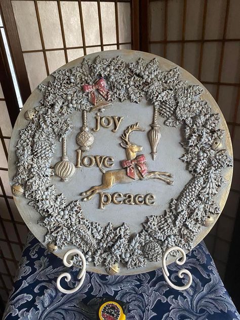 Iod Christmas, Iod Molds, Iod Moulds, Christmas Wooden Signs, Christmas Globes, Decoration Shabby, Decoupage Diy, Xmas Deco, Iron Orchid Designs