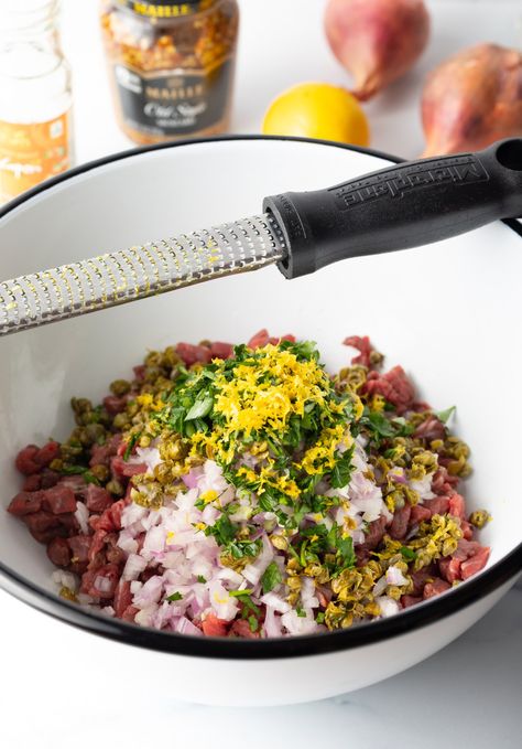 Beef Tartar Recipe, Best Beef Tartare Recipe, Steak Tartare Recipe French, Raw Beef Recipes, Tartar Beef, Beef Tartare Recipe, Steak Tartare Recipe, Beef Carpaccio Recipe, Raw Steak