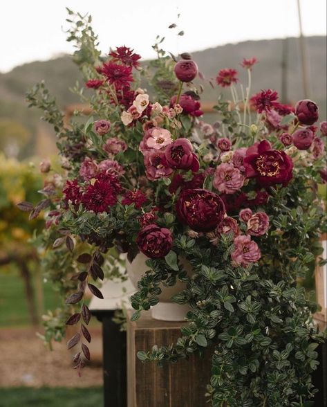 Balance of red florals against greenery Alison Events, Luxury Editorial, Flower Arch, Jewel Tone Wedding, Bloom Blossom, Flower Inspiration, Moody Wedding, Bouquet Arrangements, Burgundy Flowers