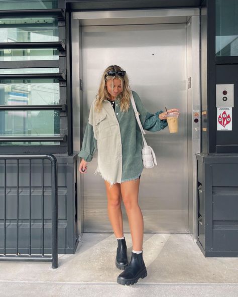 Natalie Zacek Outfits, Sage Green Outfit, Have A Good Day Hoodie, Natalie Zacek, Natalie Downey, Fall Stuff, Fall Fits, Outfit Inspo Fall, Fall Fashion Trends