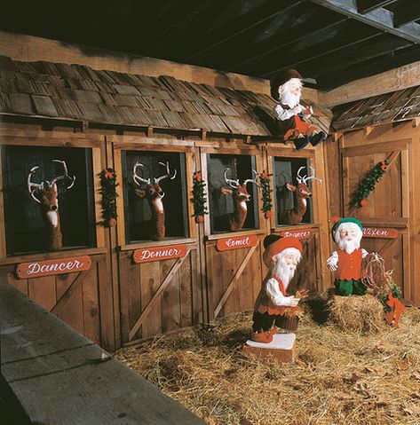 reindeer barn - AOL Image Search Results Nightmare Before Christmas Trunk, Outdoor Christmas Reindeer, Christmas Trunk Or Treat Ideas, Christmas Trunk Or Treat, Christmas Venue, North Pole Santa's Workshop, Trunk Or Treat Ideas, Christmas Window Display, Christmas Props