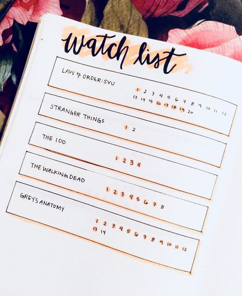 Bullet Journal Watch List - Séries para assistir #bulletjournal October Bullet Journal, Minimalist Bullet Journal, How To Bullet Journal, Kunstjournal Inspiration, Bullet Journal Ideas, Bullet Journal Aesthetic, Bullet Journal Writing, Bujo Inspiration, Journal Aesthetic