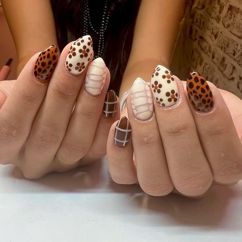 Pre Fall Nails, Fun Fall Nail Designs, Fall Floral Nails, Luminary Nails, Nail Board, Fall Gel Nails, Cute Nails For Fall, Smink Inspiration, Her Nails