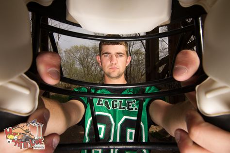 High School Senior Football Player    Please do not crop out my logo www.designbyheath.com - Littlefield Texas - Heath Lowe Photography © Heath Lowe Unique Football Senior Pictures, High School Football Posters, Athletic Photography, Football Dance, Football Senior Pictures, Football Banquet, Fashion Photography School, Senior Photos Boys, Football Poses