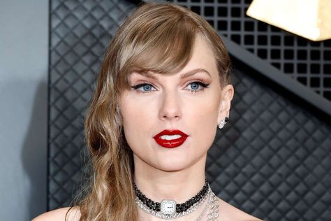 Taylor Swift's 2024 Grammys look was recreated by a crafty creator on Instagram following her history making night. Taylor Swift Necklace, Grammy Awards Dresses, Louboutin Loafers, Grammy Dresses, Clock Necklace, Roberto Cavalli Dress, Wear Red Lipstick, All About Taylor Swift, Black Tape