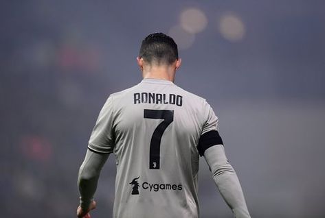 Cristiano Ronaldo Wallpapers For Laptop, Ronaldo Wallpaper For Laptop, Cristiano Ronaldo Laptop Wallpaper, Ronaldo Wallpapers For Laptop, Football Wallpaper Laptop, Juventus Ronaldo, Cristiano Ronaldo Hairstyle, Madrid Football Club, Ronaldo Goals