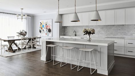 Highett Residence | Thomas Archer Homes | Home Builder Melbourne | Melbourne Builder Modern Hamptons Kitchen, Grey Splashback, Grey And White Kitchen, Henley Homes, Modern Hamptons, Country Kitchen Ideas, Kitchen Shapes, Hamptons Kitchen, Hamptons Style Homes