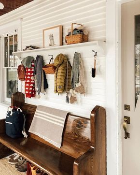 Entryway Inspo, Dream Farmhouse, Cottage Interior, Boot Room, House Interiors, Front Entry, Mud Room, Cottage Homes, House Inspo