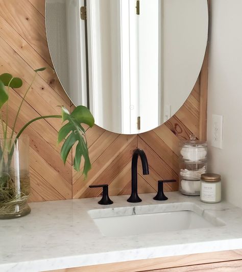 Should Bathroom Mirror Be Same Width as Vanity? (Complete Size Guide) - Home By Alley Frameless Mirror Bathroom, Bathroom Mirror Size, Modern Organic Bathroom, Organic Bathroom, Organic Modern Bathroom, Large Bathroom Mirrors, Oval Mirror Bathroom, Large Round Mirror, Mirror Backsplash