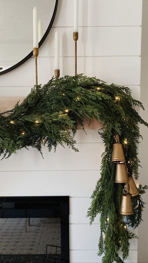 Farmhouse Christmas Mantle, Mantle Garland, Holiday Mantle, Neutral Christmas Decor, Christmas Mantle Decor, Christmas Decor Inspiration, Christmas Mantel, Christmas Mantel Decorations, Christmas Interiors