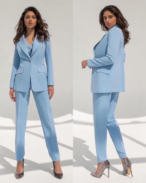 Couple Set Clothes, Suits For Women Prom, Blazer Ootd, Pant Suits For Women, Office Clothes, Woman Suit, Fashionable Work Outfit, Womens Suits Business, Cute Dress Outfits