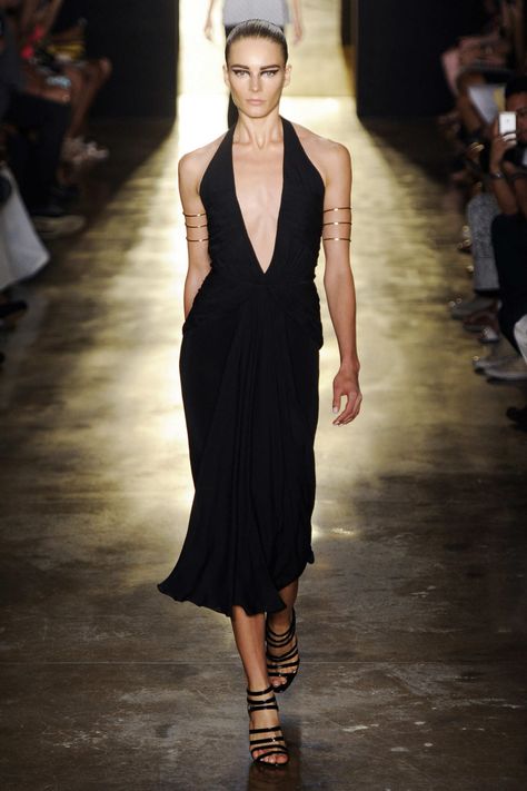 Spring 2015 RTW - CUSHNIE ET OCHS COLLECTION Cushnie Et Ochs, Et Ochs, Fashion Week Spring, London Fashion Week, New York Fashion Week, New York Fashion, Spring Summer Fashion, Paris Fashion Week, Dress To Impress