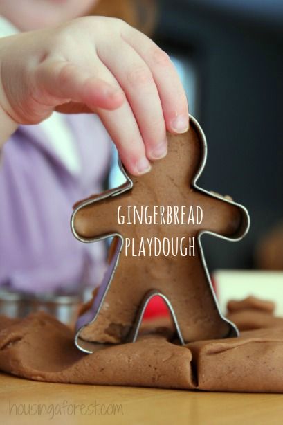 Homemade Gingerbread Play Dough Recipe ~  It smells amazing! Gingerbread Playdough, Gingerbread Play Dough, Gingerbread Unit, Play Dough Recipe, Homemade Gingerbread, Playdough Recipe, 12 December, Preschool Christmas, Play Dough