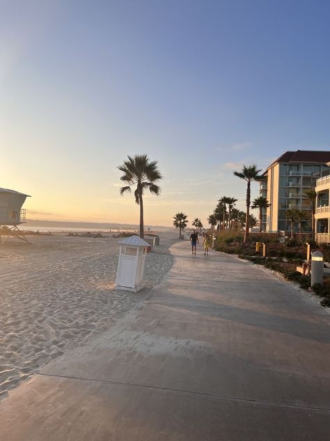 Coronado Aesthetic, San Diego Life, San Diego Beach Aesthetic, Coronado Beach San Diego, Cali Beach, La Beach, Coronado Beach, Venice California, Hotel Del Coronado