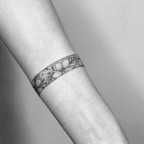 Leg Band Tattoos, Cybersigilism Tattoo, Butterfly With Flowers Tattoo, Forearm Band Tattoos, Arm Bracelets Upper, Armband Tattoos, Band Tattoo Designs, Boho Tattoos, Armband Tattoo Design