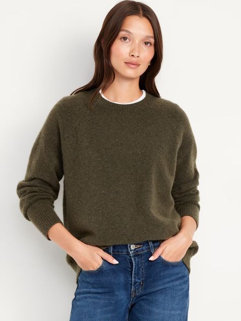 Cozy Crew-Neck Sweater | Old Navy Styling Crew Neck Sweater, Crew Neck Sweater Outfit Women, Crew Neck Outfit, Olive Sweater, Simple Sweaters, Office Casual Outfit, Womens Trendy Tops, Womens Business Casual, Navy Sweaters