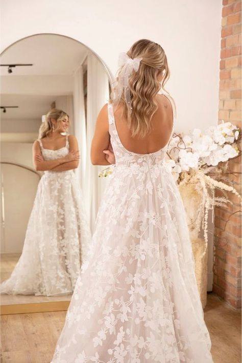 Rustic Modern Wedding Dress, Wedding Dresses A Line V Neck, Wedding Dresses For Hourglass Figures, Wedding Dresses For Tall Brides, Square Neck A Line Wedding Dress, Wedding Dresses Floral Lace, Mid Size Wedding Dresses, Square Neck Wedding Dresses, Midsize Wedding Dress