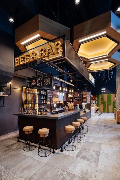 Modern Home Bar Designs, Bar Deco, Bar Counter Design, Home Bar Signs, Modern Home Bar, Bar In Casa, Home Bar Design, Kursi Bar, Bar Interior Design