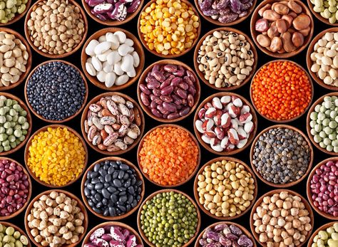 Lose up to a pound a day eating these essential superfoods. Also: buy the Rapid Weight Loss (Diet) Plan to melt fat fast! Lower Cholesterol Naturally, Prebiotic Foods, Cholesterol Remedies, Types Of Beans, Lower Your Cholesterol, Cholesterol Diet, Iron Rich Foods, Low Fodmap Diet, Fodmap Diet