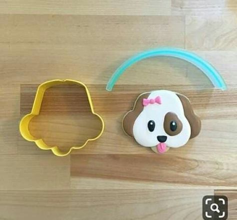 cute puppy cookies Sweets Cupcakes, Cupcakes Design, Cupcakes Birthday, Cookie Hacks, Sugar Cookie Designs, Fancy Cookies, Creative Cookies, Dog Cookies, Cookie Inspiration