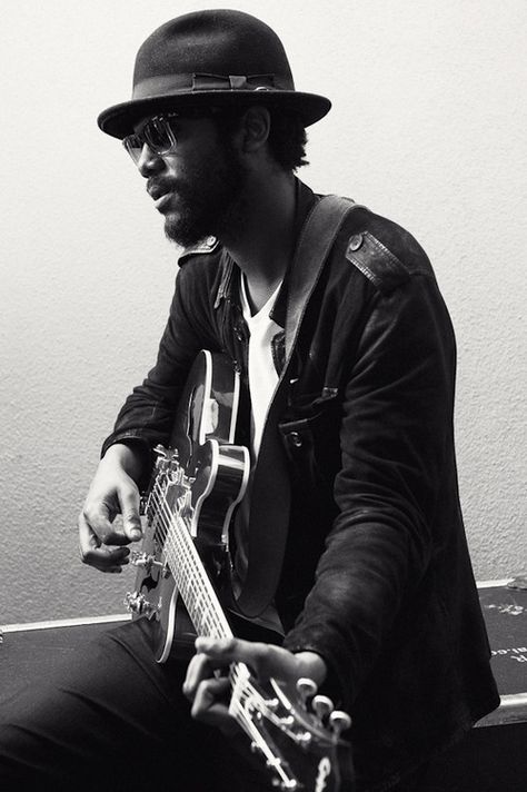 Gary Clark Jr. Working Artist, Gary Clark Jr, Gary Clark, Musician Photography, Band Photography, Entertainment Ideas, Blues Artists, R&b Music, Stevie Ray Vaughan