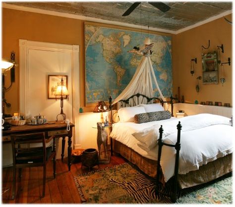 Travel bedroom - am I a nerd because I love the map behind the bed? Travel Themed Bedroom, Travel Themed Room, Travel Bedroom, Safari Room, Travel Room, Bed Breakfast, Dream Rooms, Bedroom Themes, Bedroom Bed