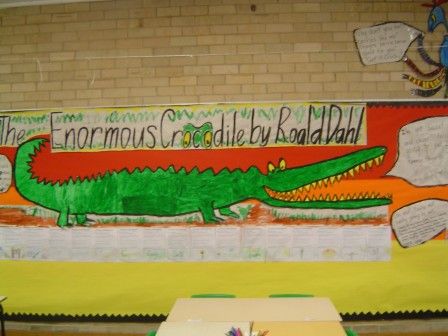 A very large "Enormous Crocodile" bulletin board display! Crocodile Bulletin Board Ideas, Lyle Lyle Crocodile Activities, The Enormous Crocodile Activities, Alligator Art Project, Notes Of A Crocodile, The Enormous Crocodile, Roald Dahl Day, Roald Dahl Books, Reading Projects