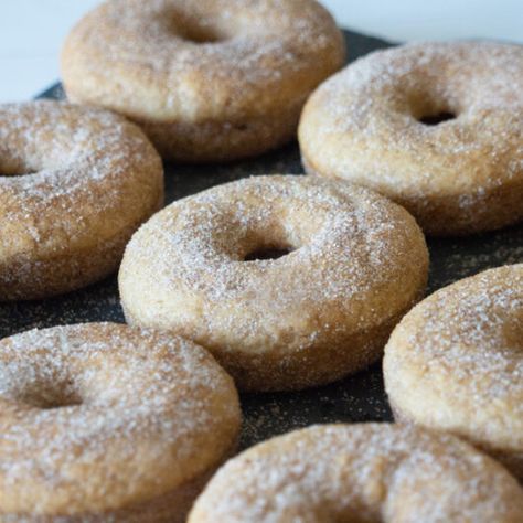 Baked Donut Recipe without Yeast - Global Bakes Old Fashioned Donut Recipe, Donut Recipe Without Yeast, Donut Recipe No Yeast, Homemade Baked Donuts, Baked Donut Recipe, Old Fashioned Donut, Donut Batter, Donut Calories, Baked Donut