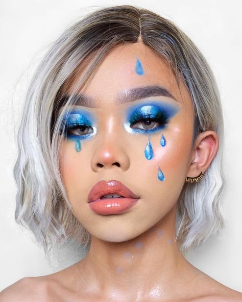 lance 🍭 on Instagram: “She WET 💦 - using the @bretmanrock x @colourpopcosmetics WET Collection💧you must have this in your collection 💦🙌🏻 in love!! BTW can't…” Stile Pin Up, Zombie Make Up, Fantasy Make-up, Halloweenský Makeup, Festival Make Up, Face Art Makeup, Zombie Makeup, Smink Inspiration, Cute Makeup Looks