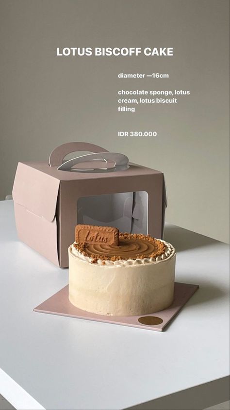 Home Bakery Desserts, Korean Bakery Aesthetic Interior, Cake Box Photography, Tiramisu Cake Aesthetic, Lotus Biscoff Cake, Bday Stuff, Biscoff Cake, Cake Cafe, Box Flowers