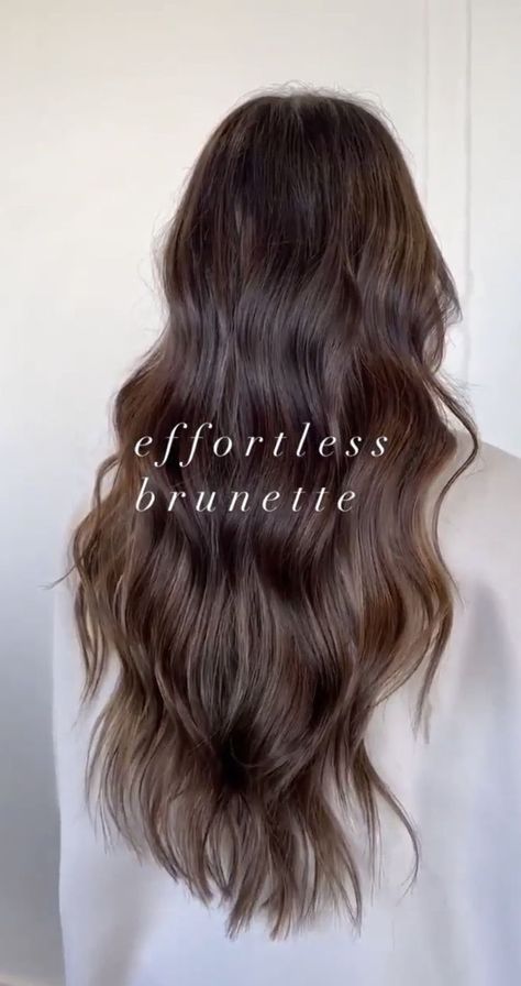 Brunette Hair Color With Subtle Highlights, New Brunette Hair Trends, Brown Hair Inpos, Super Natural Balayage, Beachy Wedding Hair Long Brunette, Dark Natural Brown Hair Color, Hair Goals Brunette, Bougie Brunette Hair, Solid Burnett Hair Color