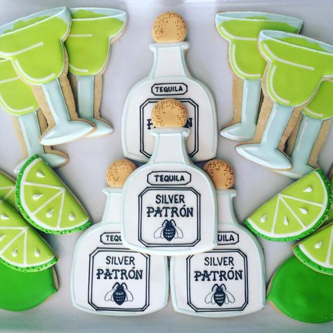 283 Likes, 18 Comments - Angela Luisi Rudy (@ohsugarevents) on Instagram: “patron #tequila #margarita #cookies #ohsugarevents” Margarita Cookies, Margarita Party, Tequila Margarita, Patron Tequila, Tacos And Tequila, Sugar Cookie Designs, Creative Cookies, Cookie Inspiration, Iced Cookies