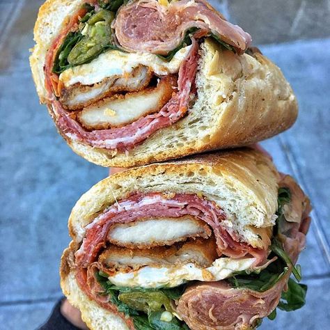 Sandwich with Prosciutto, capocollo, sopressata, salami, Pepperoni, mortadella, mozzarella, arugula, peppers and Chicken Cutlet❤✅🔝 📷@paninishoppe 📍@paninishoppe _ 👉433 Graham Ave, Brooklyn, New York  _ 👉 FOLLOW THE AMAZING RESTAURANT @PANINISHOPPE _ #bestfoodworld 👉 CONTACT US FOR THE BEST MARKETING BUSINESS 📧 BESTFOODAROUNDTHEWORLD@GMAIL.COM 👇TAG YOUR FRIENDS 👇 Peppers And Chicken, Chicken Cutlet, Chicken Cutlets, Tag Your Friends, Marketing Business, Brooklyn New York, Arugula, Best Food, Food Pictures