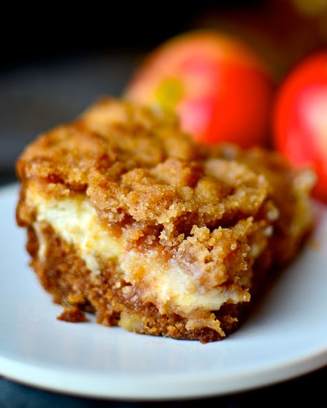 Apple Coffee Cake, Cheese Coffee Cake, Apple Cream Cheese, Cream Cheese Coffee Cake, Apple Coffee, Streusel Cake, Apple Coffee Cakes, Apple Cream, Apple Dessert Recipes