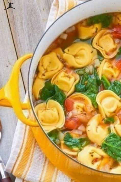 Soup Tortellini, Lunch Soup, Italian Butter Cookies, Baked Ricotta, Simple Soup, Recipe Soup, Lemon Bread, Tortellini Soup, Vegetable Broth