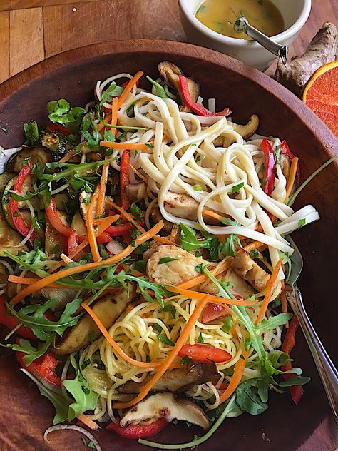 Asian Chicken Salad w/ Sautéed Veggies & Udon Noodles Noodles Dishes, Chicken Udon, Noodles Asian, Asian Soup Noodle, Asian Chicken Salad, Sautéed Veggies, Asian Soups, Baked Chicken Drumsticks, Asian Chicken Salads