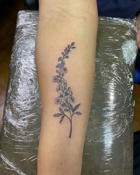 Delphinium Flower Tattoo, Delphinium Tattoo, Larkspur Tattoo, Delphinium Flower, Art Preschool, Delphinium Flowers, Family Flowers, Birth Flower Tattoos, Cute Little Tattoos