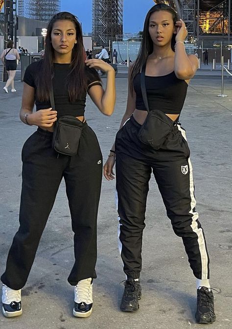 Uk Drip Woman Outfits, Drill Outfit Girl, Uk Drip Girl, Uk Drip Outfits Girl, Uk Drip Outfits, Drip Outfits Women, Outfit Jogging, Chav Outfits, Uk Drip