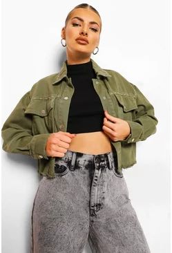 Green Denim Jacket Outfits, Slick Outfits, Cropped Jacket Outfit, Goal Aesthetic, Bug Type, Green Denim Jacket, Jacket Outfit Women, Plastic Raincoat, Denim Jacket Outfit