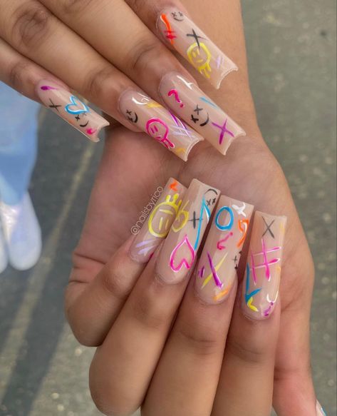 Rave Nails, Graffiti Nails, Nails Basic, Funky Nail Designs, Nails Opi, Hippie Nails, Nails Art Designs, Studded Nails, 2025 Spring