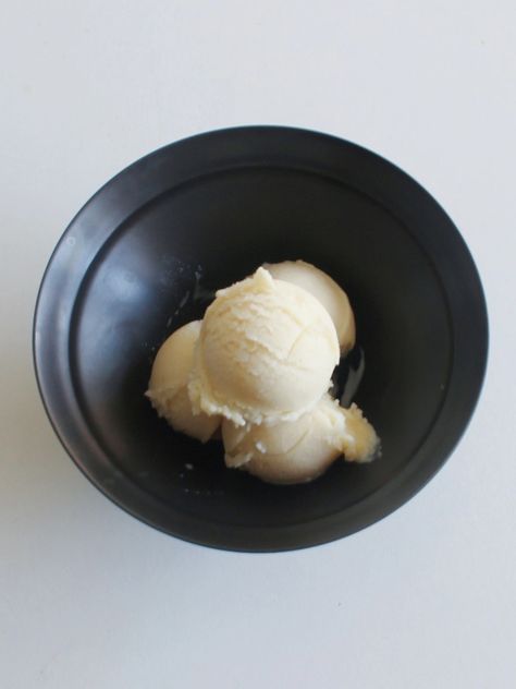 Tofu Ice Cream Recipe, Tofu Ice Cream, Ice Cream From Scratch, Heavy Cream Substitute, Pint Of Ice Cream, Ice Cream Base, Coconut Ice Cream, Ice Blocks, Ice Cream Recipe