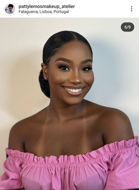 Soft Glam Daily Makeup, Black Soft Glam Makeup, French Makeup Dark Skin, Senior Makeup Ideas High Schools, Business Makeup Look Natural, Simple Professional Makeup, Black Wedding Makeup Dark Skin Girl, Soft Glam Makeup Graduation, Dark Skin Wedding Makeup