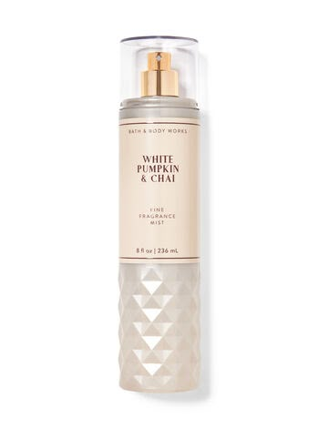 White Pumpkin & Chai Fine Fragrance Mist | Bath & Body Works Christmas List 2022, Bath N Body Works, Bath Body Works Candles, Pumpkin Chai, Boston Shearling, Birkenstock Boston Shearling, Bath And Body Work, Bath And Body Works Perfume, Fine Fragrance Mist