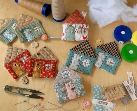 Scrap Fabric Projects, Tape Measures, House Quilts, Fabric Houses, Sewing Gifts, Fabric Projects, Sewing Accessories, Crazy Quilts, Softies