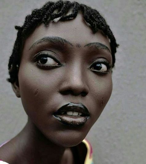 Dark Skin Reference, Unique Features Face, Face Looking Up, Interesting Faces To Draw, Unique Looking People, Unique Models Faces, Unique Faces Woman, Unique People Faces, Unusual Faces