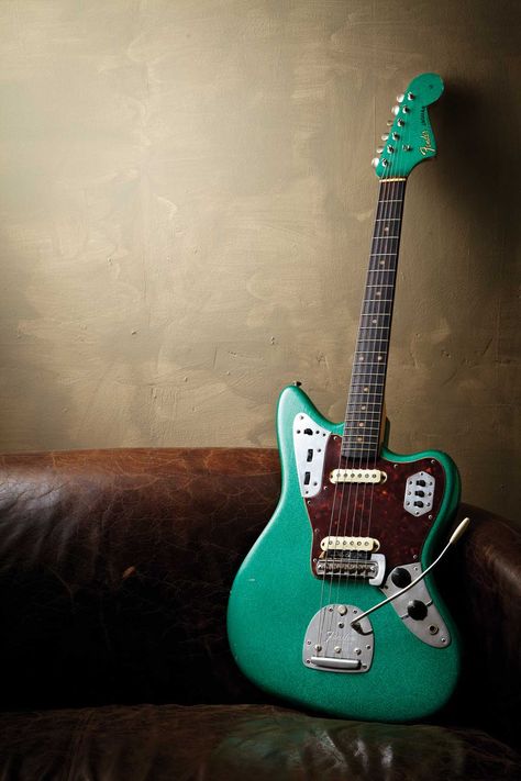 Jaguar Guitar, Acoustic Guitar Photography, Guitar Drawing, Signature Guitar, Green Electric, Guitar Finishing, Guitar Photography, Guitar Pics, Cool Electric Guitars