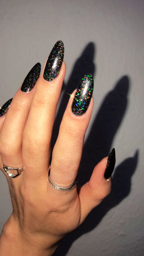 Black Holo French Tip Nails, Black Nails With Multicolor Glitter, Black Holographic Nails Acrylic, Glitter Black Nails Acrylic, Black Hologram Nails, Iridescent Nails Black, Holographic Black Nails, Black Sparkling Nails, Black Glitter Acrylics